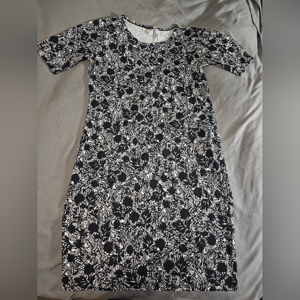 Black and White Floral Dress (Julia)